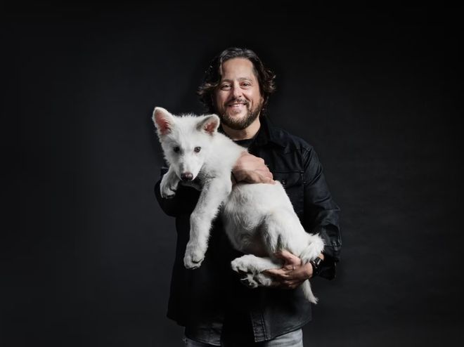 世界首次！喬治·丘奇團隊“復(fù)活”已滅絕一萬多年的“冰原狼”計劃2028年復(fù)活猛犸象(圖2)