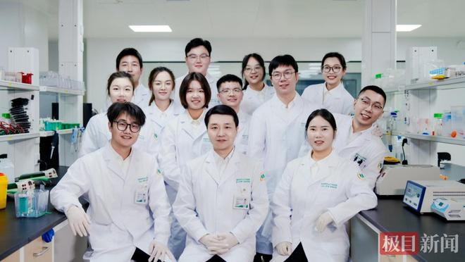 扎根家鄉(xiāng)護(hù)心腦健康！80后教授楊簡斬獲湖北科技進(jìn)步一等獎(圖4)